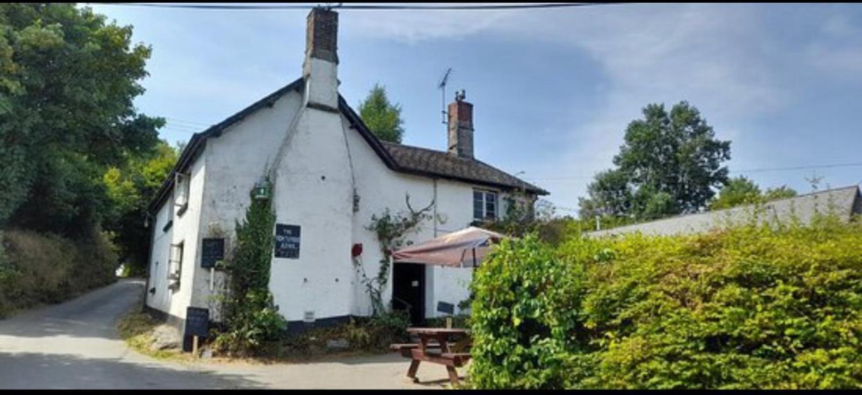 The Northmore Arms Throwleigh Ngoại thất bức ảnh